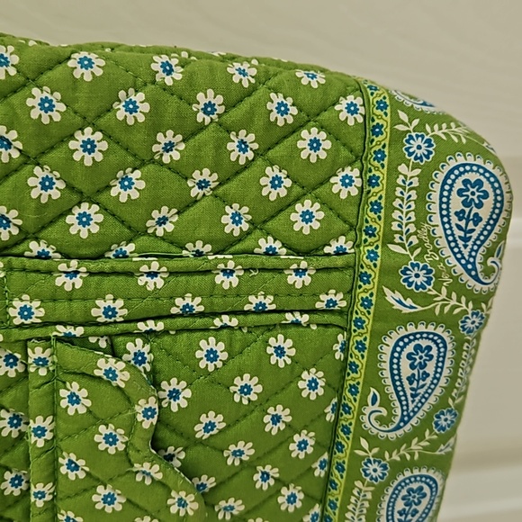 Vera Bradley Green Floral Paisley Bag!!! - Picture 7 of 16